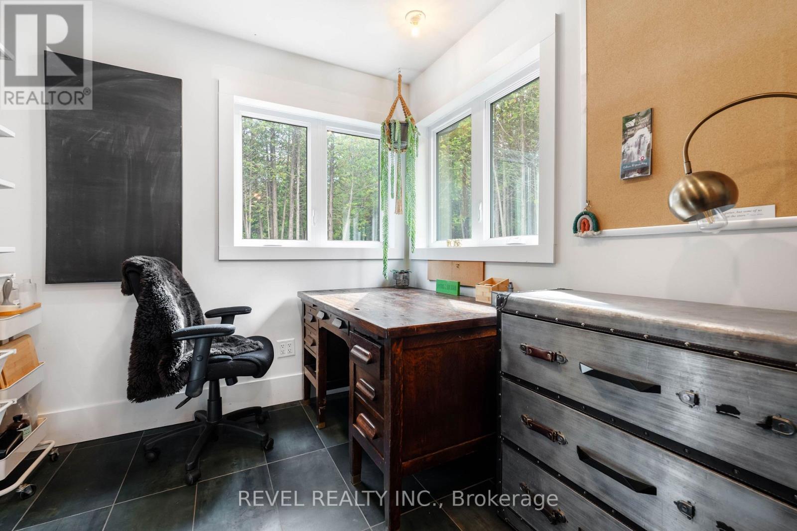 543795 Dutch Line, West Grey, ON photo 27