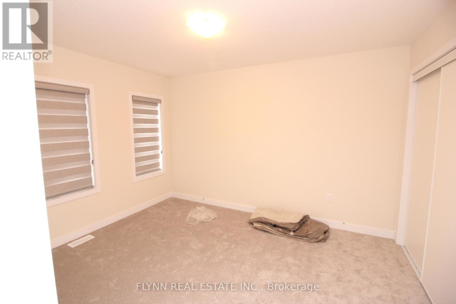6 Blackberry Lane — photo 12