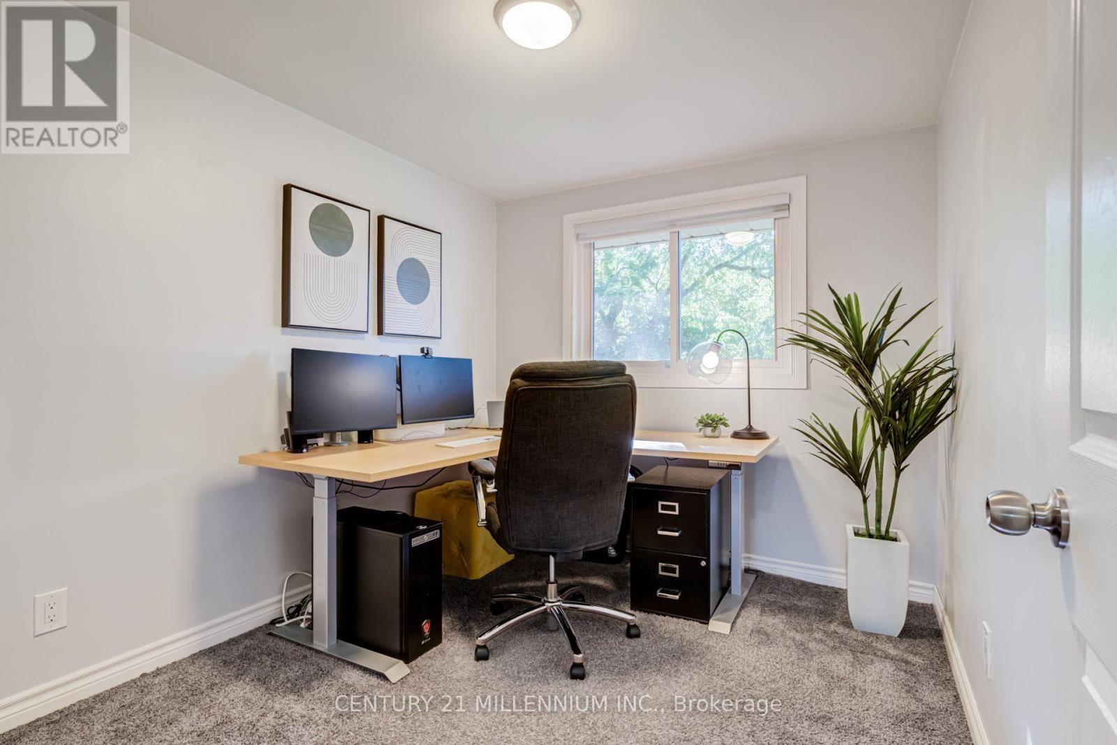 73 Baird Avenue — photo 17