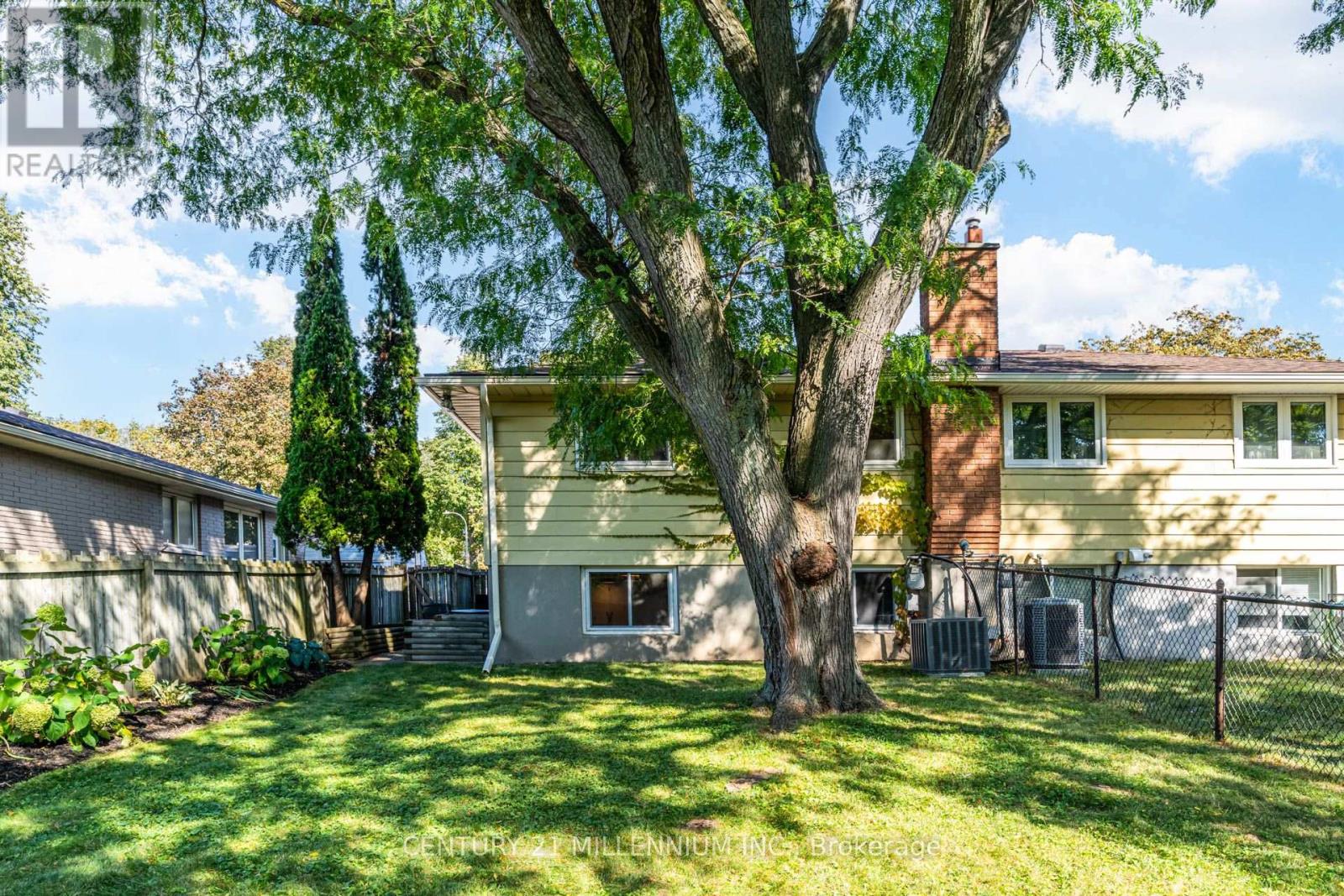 73 Baird Avenue — photo 30
