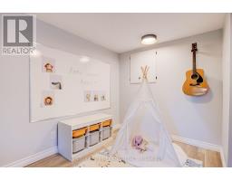 73 Baird Avenue, Kitchener, ON N2B2N5 Photo 24