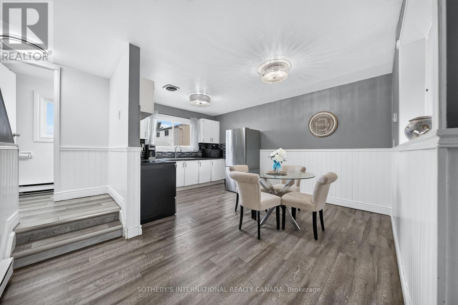 D- 164 Henry Street, Brantford, ON photo 13
