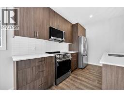 4pc Bathroom - 908, 132 Red Embers Link Ne, Calgary, AB T3N2X8 Photo 10