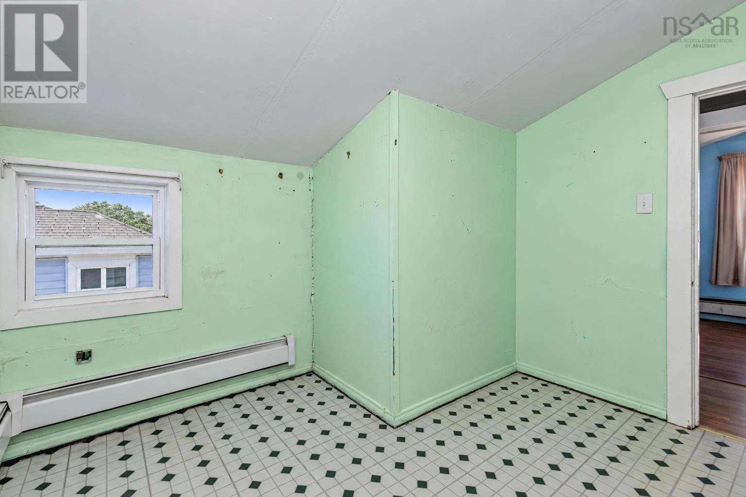 Property 33 of 42 of 21 Railroad Street, 23 Rialroad.       Street