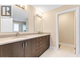 31 Jacob Detweiller Drive, Kitchener, ON N2P0K7 Photo 21