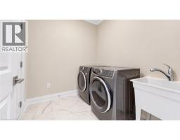 31 Jacob Detweiller Drive, Kitchener, ON N2P0K7 Photo 15
