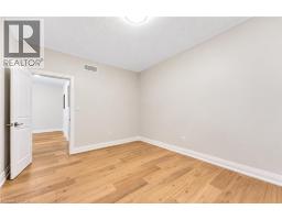 31 Jacob Detweiller Drive, Kitchener, ON N2P0K7 Photo 14
