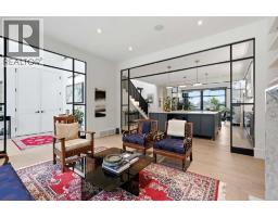 2407 31 Avenue SW - photo 7