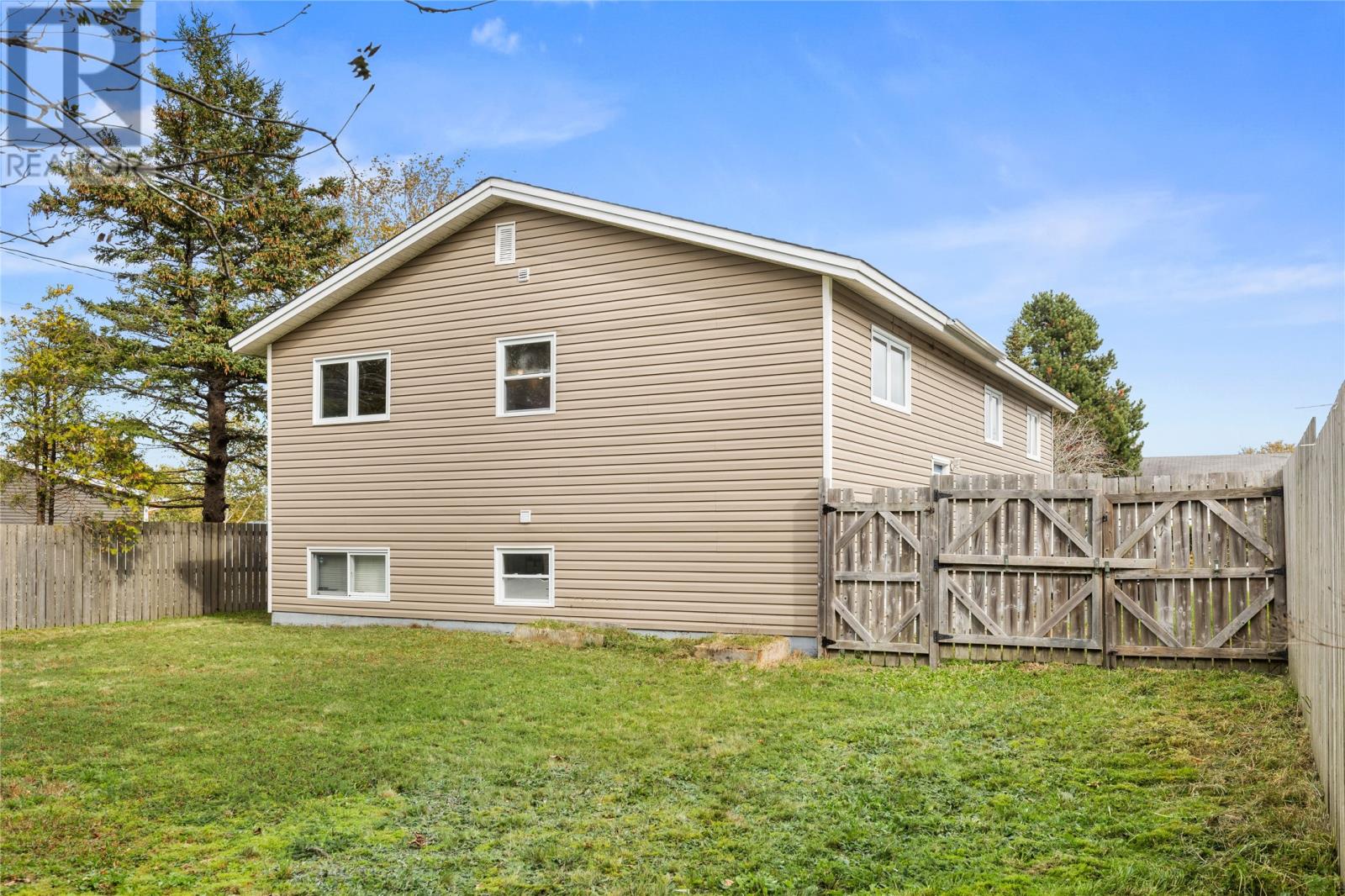 74 Fox Avenue - 28