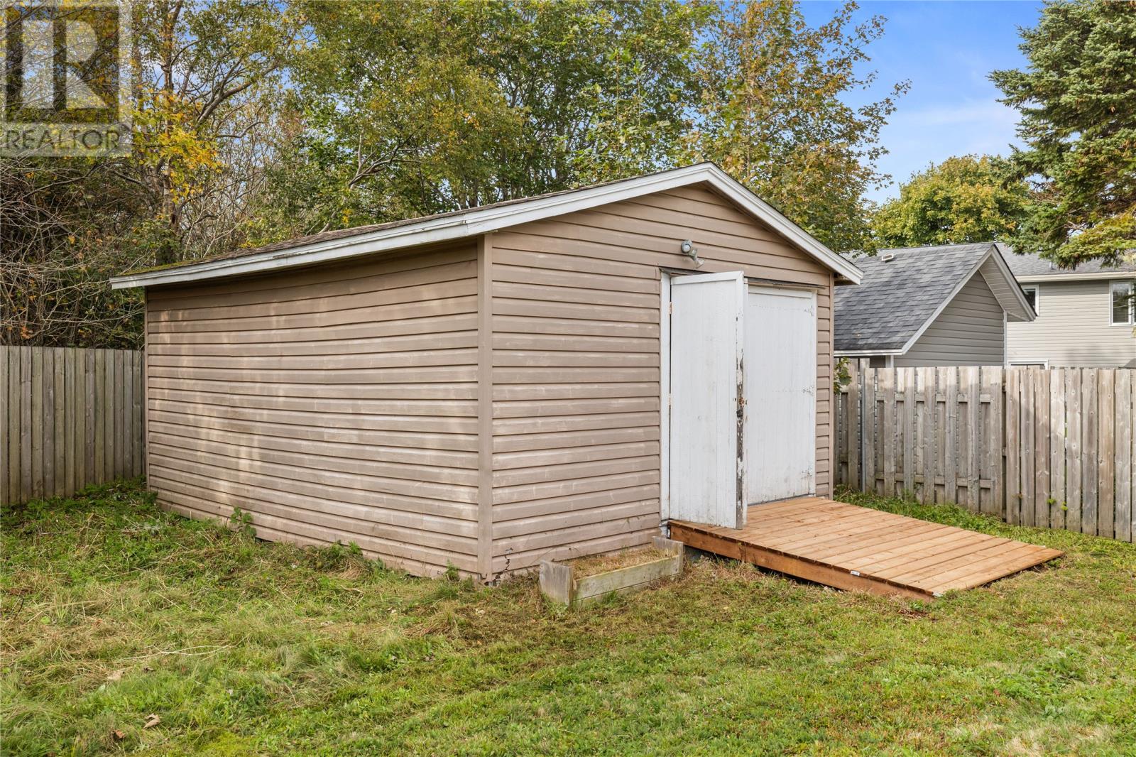 74 Fox Avenue - 29
