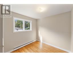 74 Fox Avenue thumbnail 11