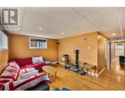74 Fox Avenue thumbnail 21