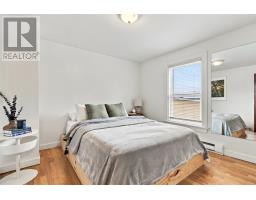 64 Mullock Street thumbnail 19