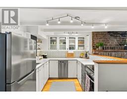 64 Mullock Street thumbnail 8