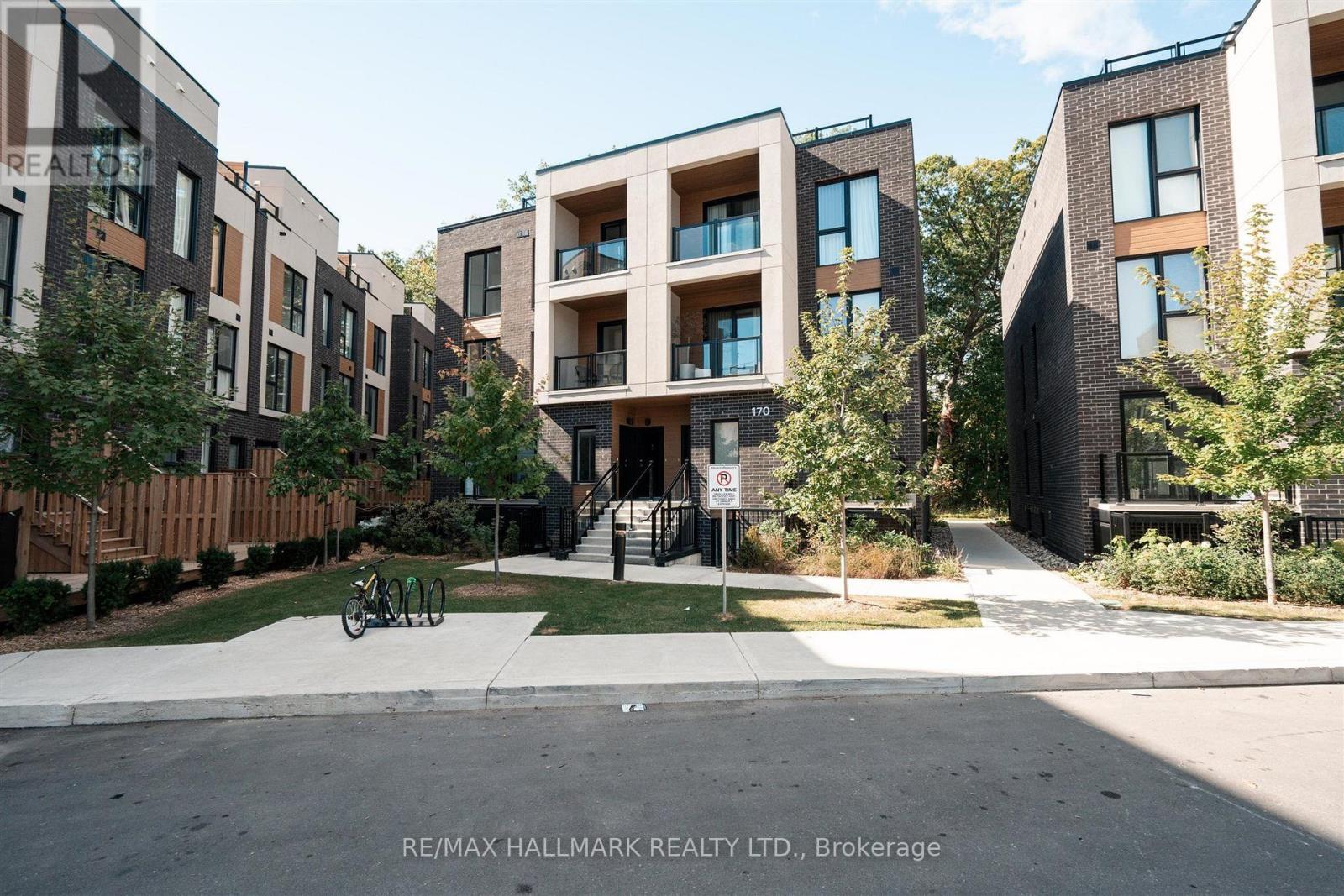 170 Clonmore Drive — photo 2