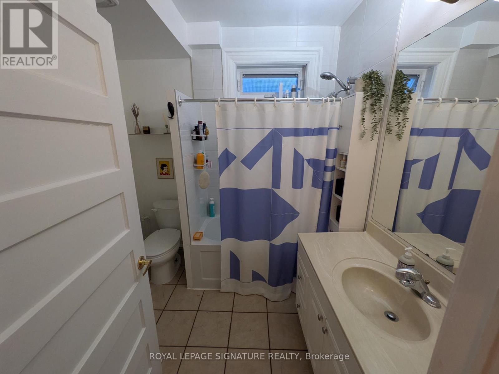255 Indian Road — photo 8