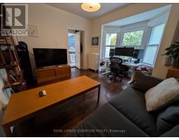 2nd Floor Unit - 255 Indian Road, Toronto, ON M6R2X3 Photo 6