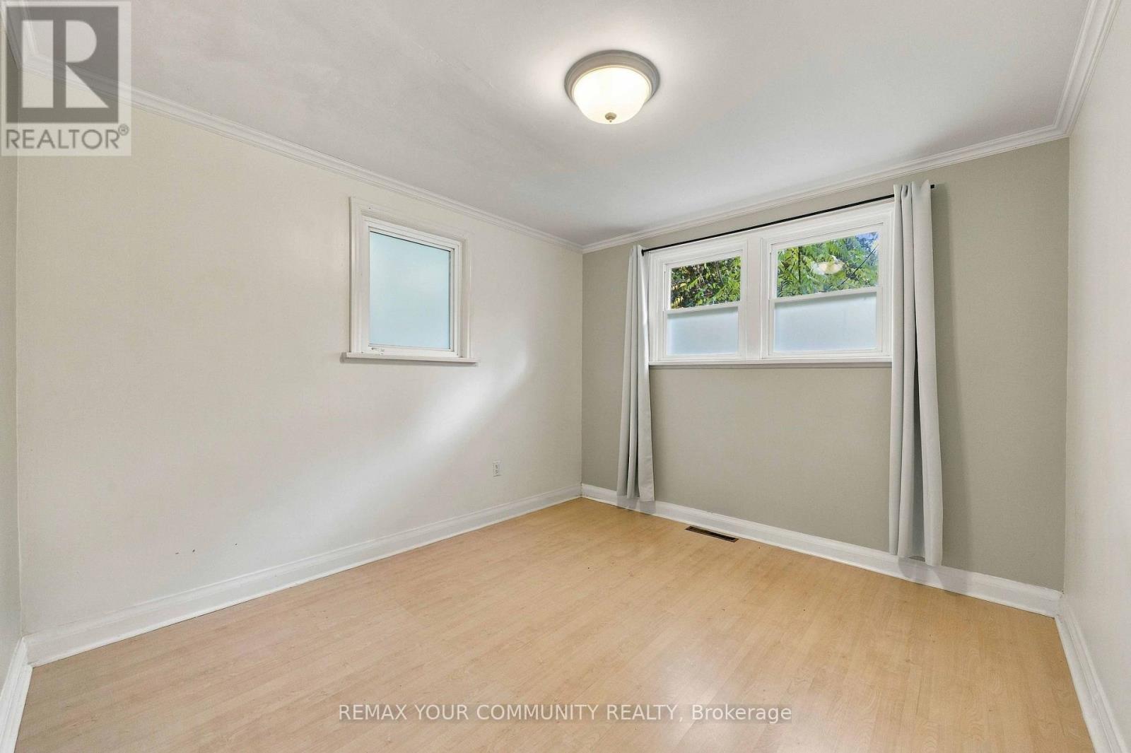 18863 Leslie Street — photo 25