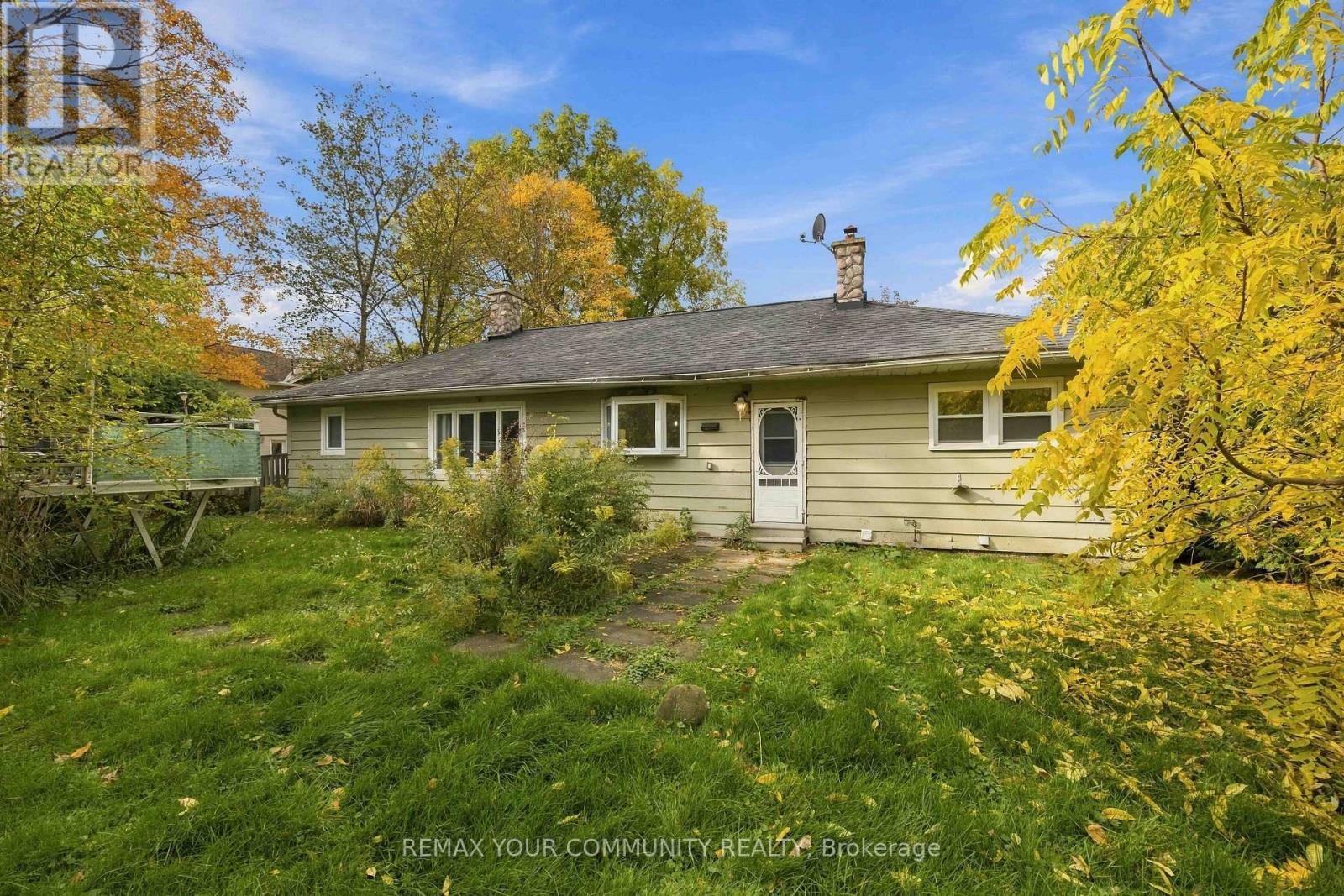 18863 Leslie Street — photo 30