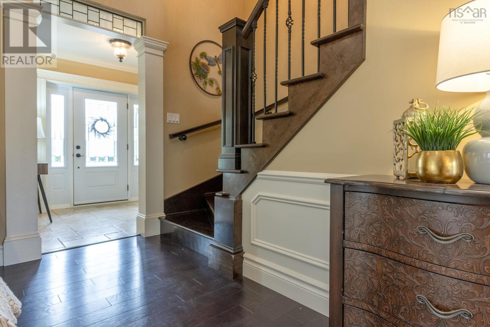 Property 8 of 50 of 1563 Sarah Drive