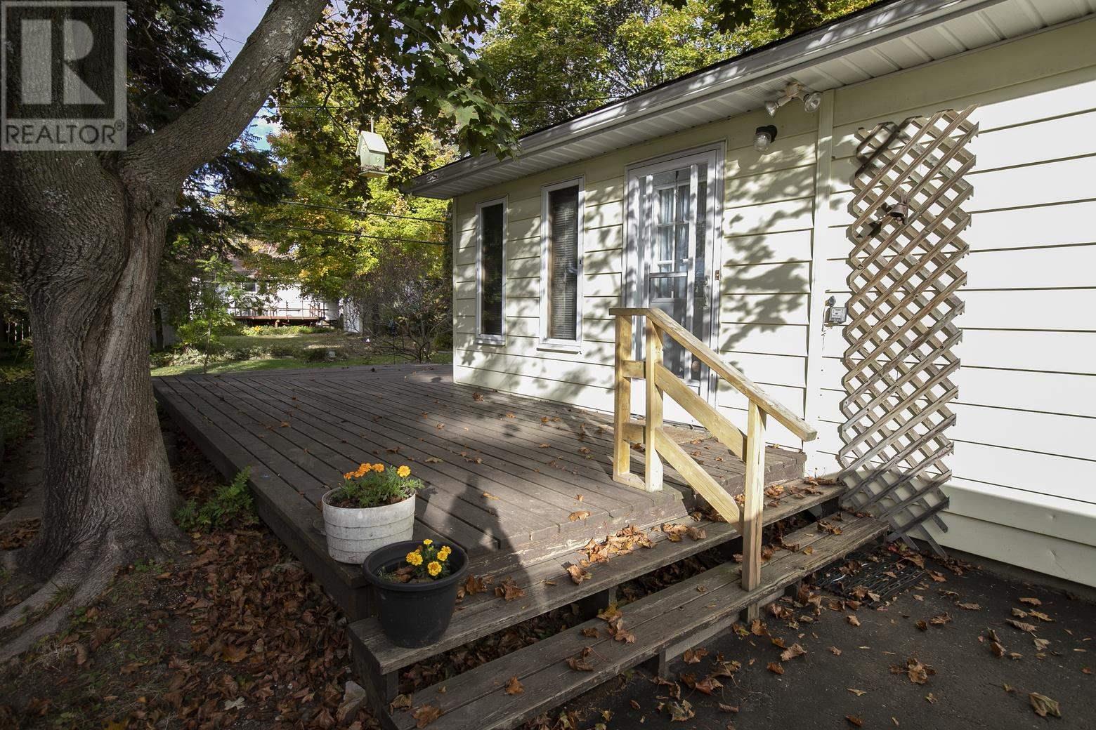59 Promenade Dr — photo 3