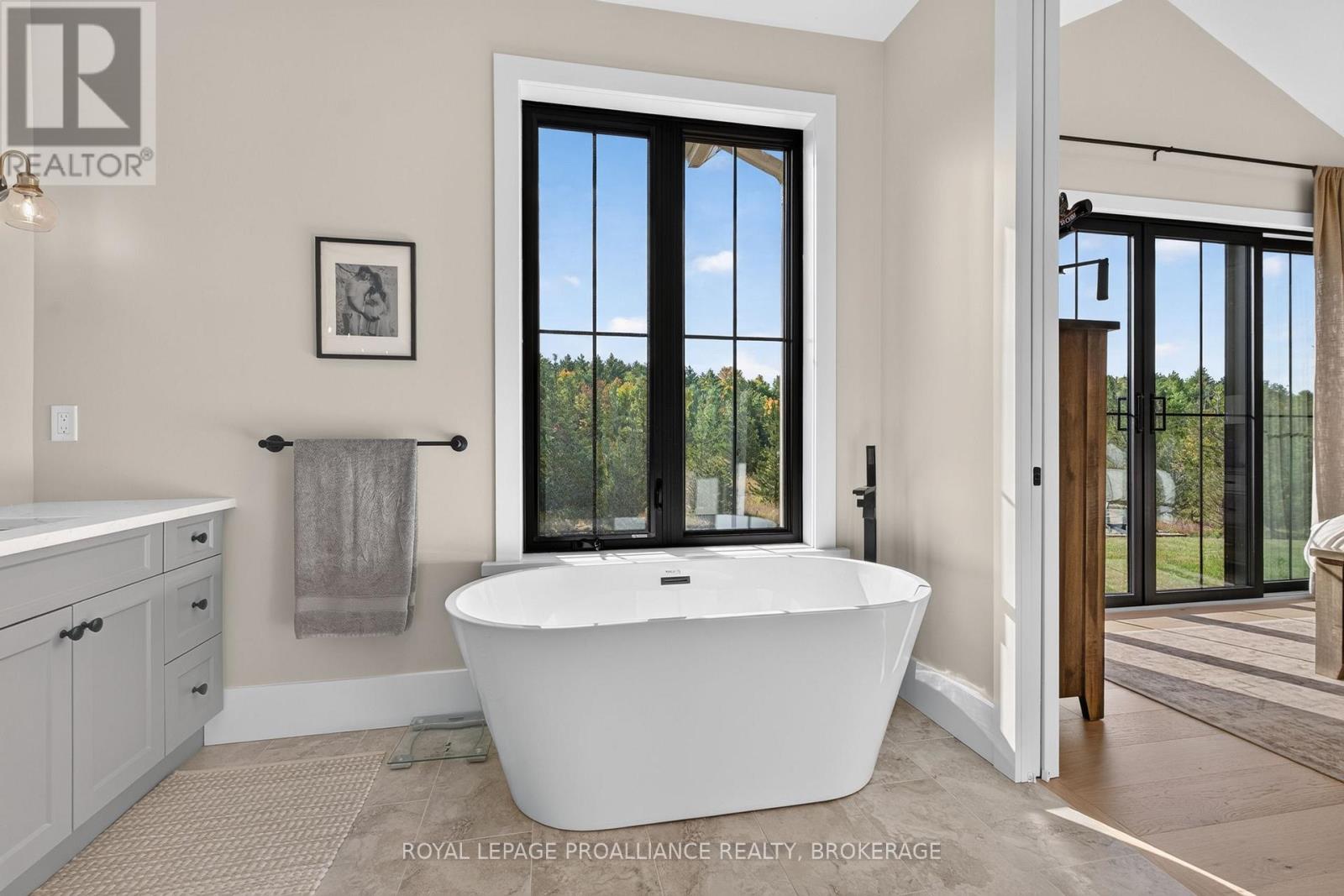 516 Colebrook Road — photo 27