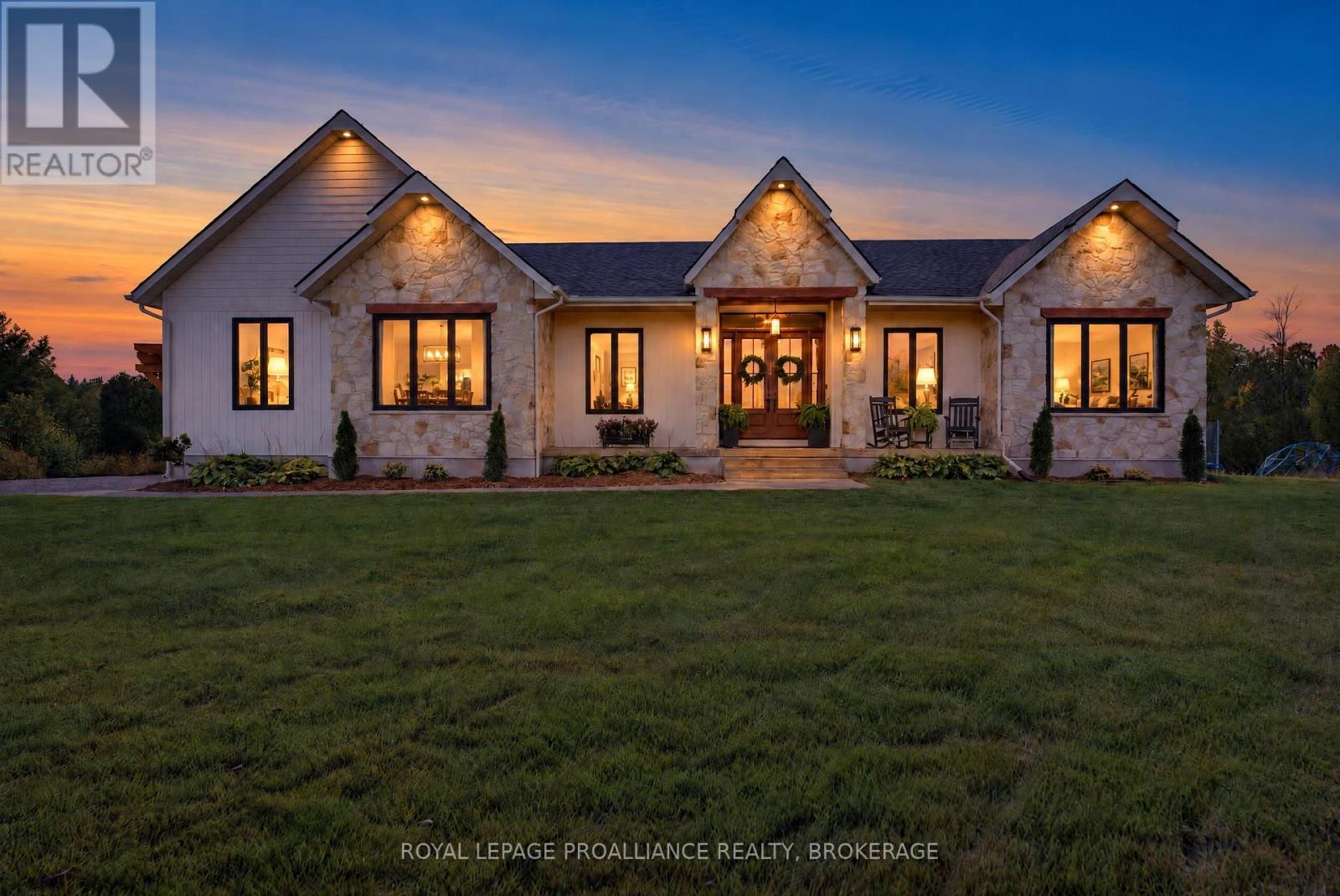 516 Colebrook Road — photo 3