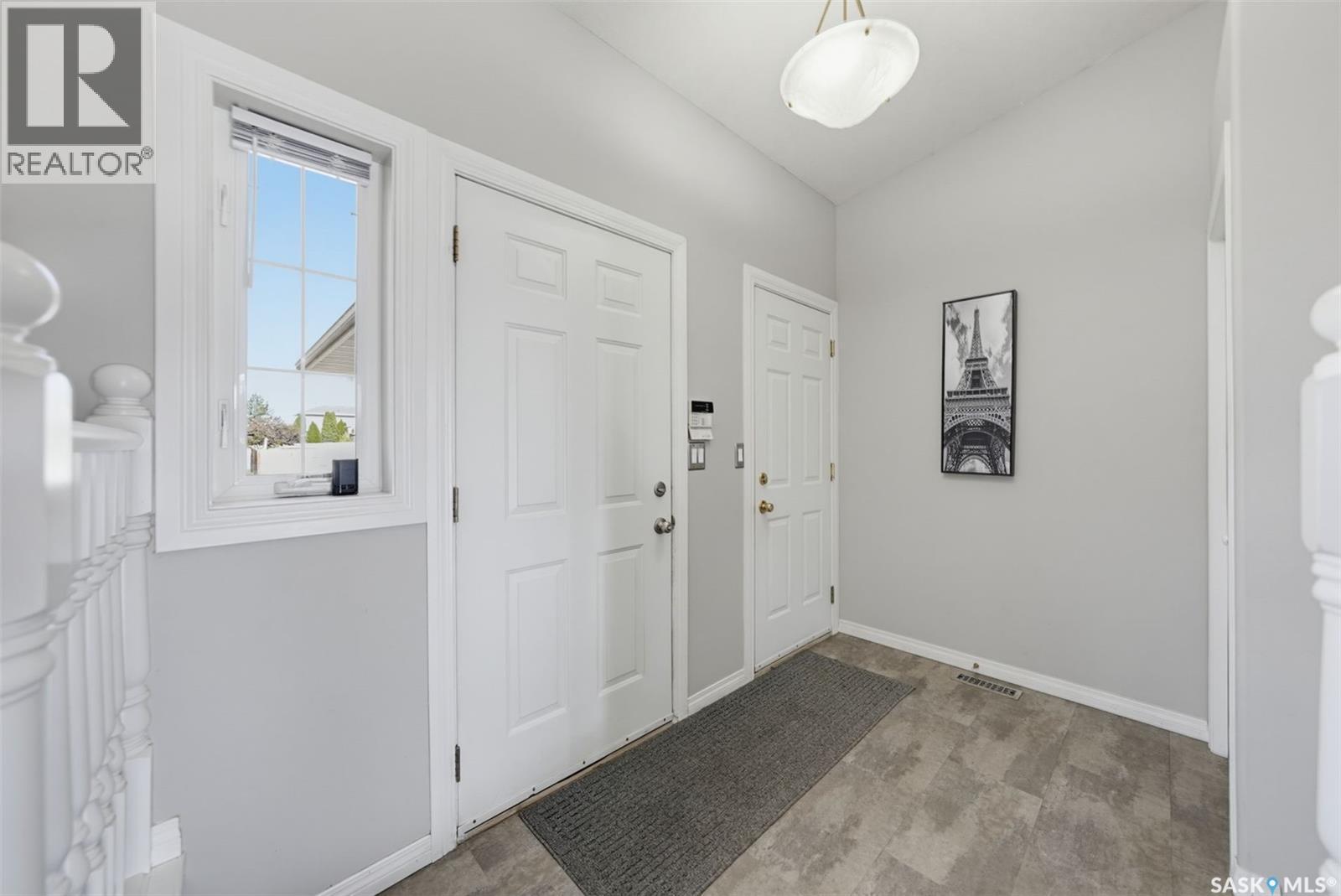 314 Peterson CRESCENT - 4