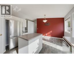 Family room - 314 Peterson Crescent, Saskatoon, SK S7L7H7 Photo 10
