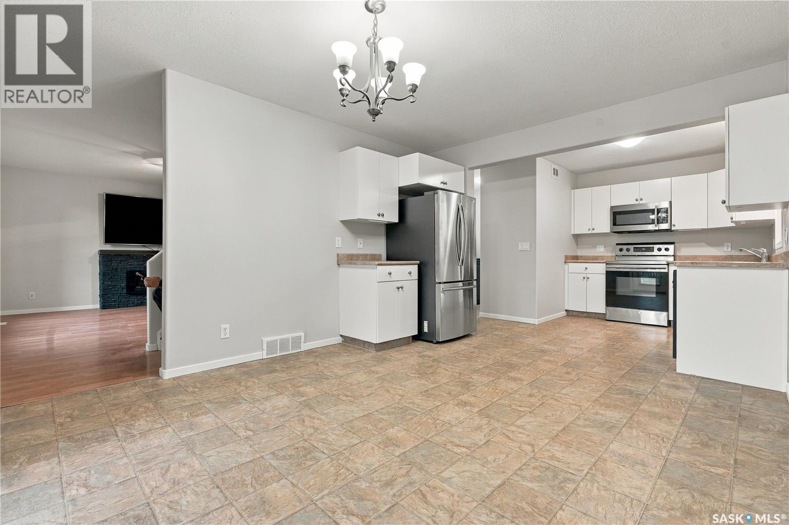 3158 37TH STREET W - 16