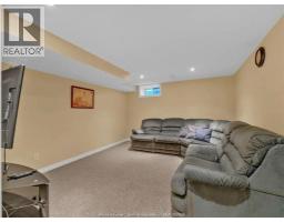 27 Eastgrove, Leamington, ON N8H5J7 Photo 22