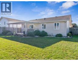 27 Eastgrove, Leamington, ON N8H5J7 Photo 30