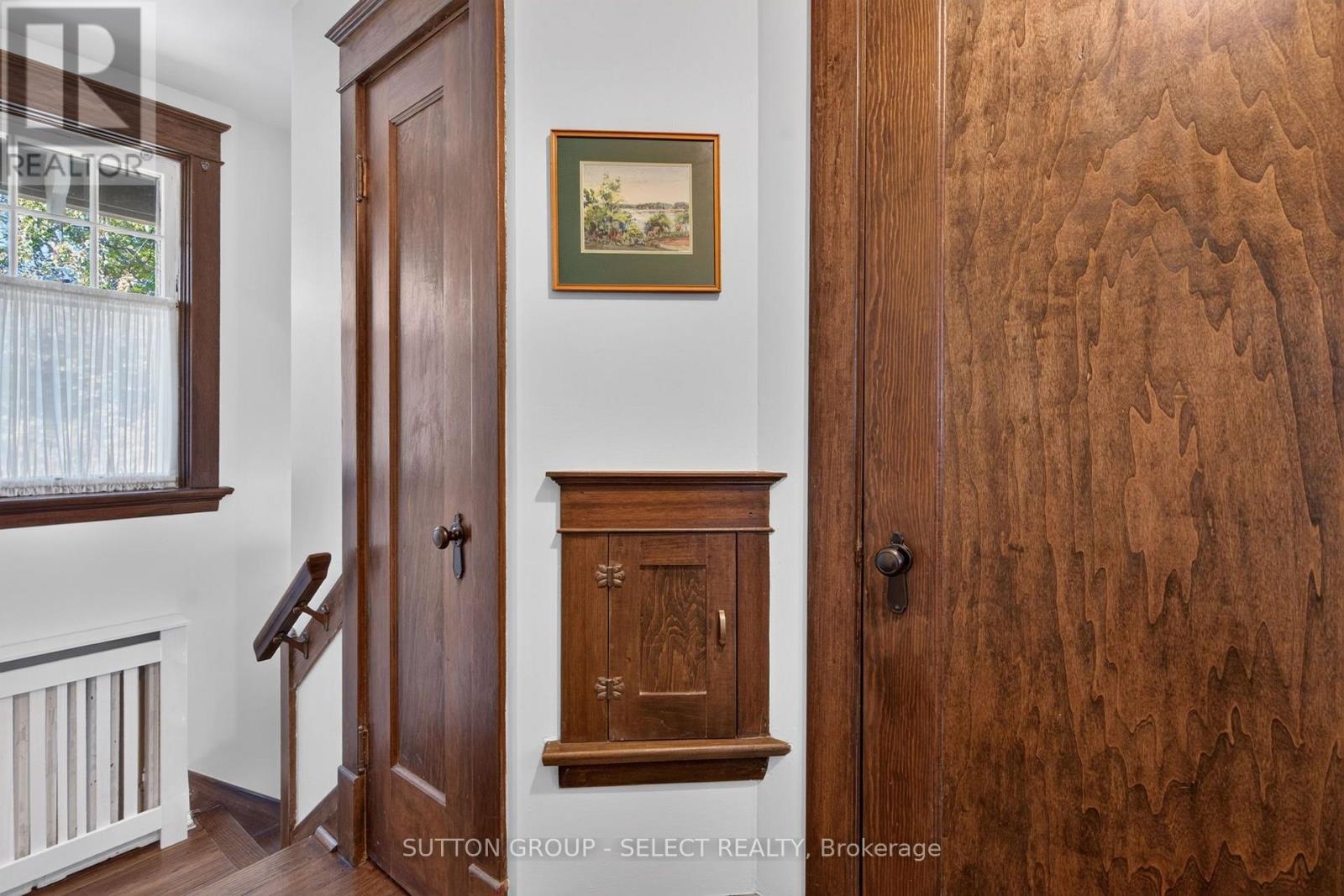 427 WORTLEY ROAD - 18
