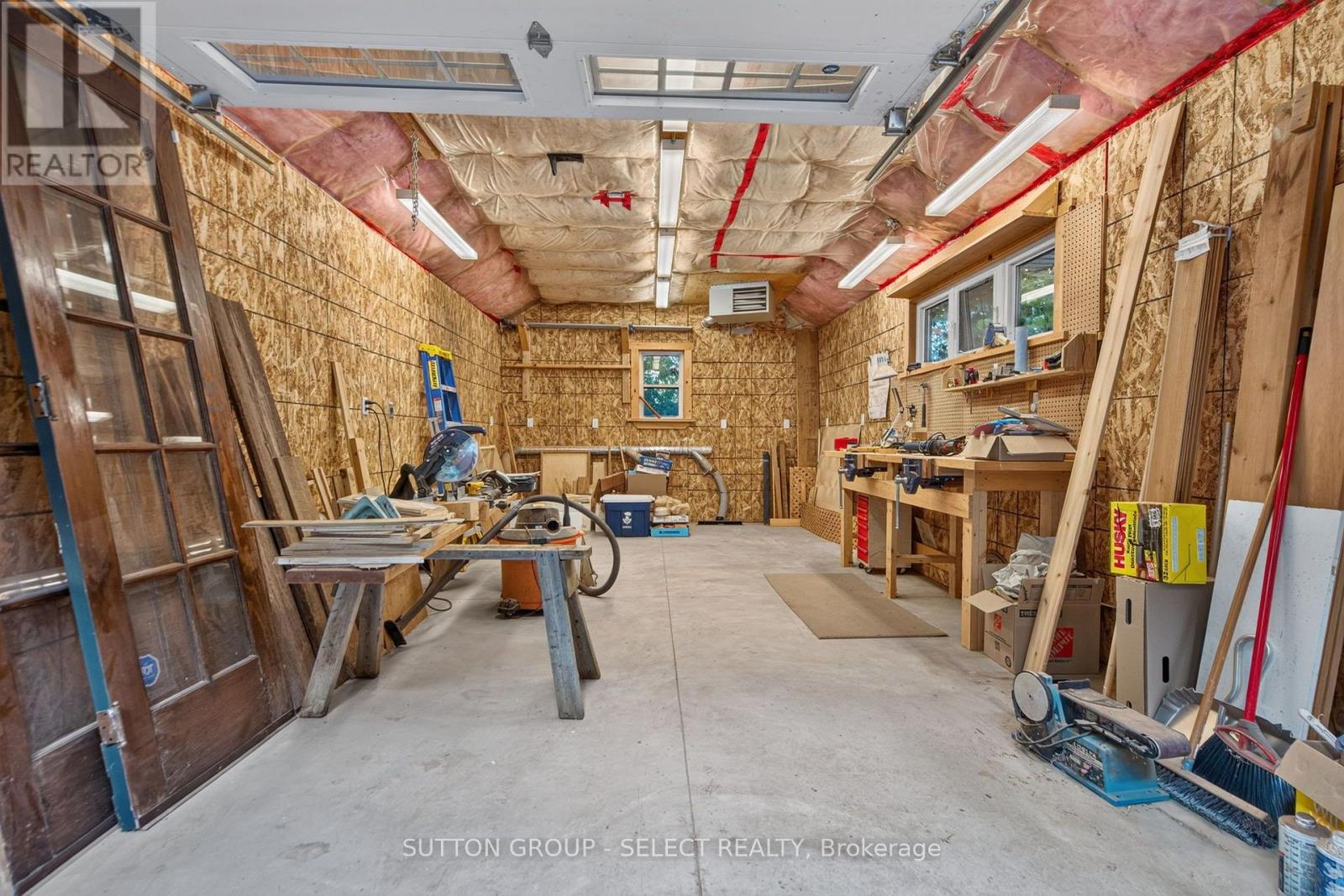 427 Wortley Road — photo 43