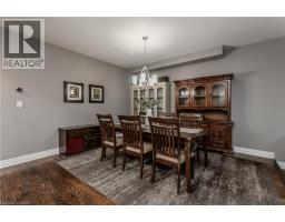 4pc Ensuite bath - 24 Newcastle Court, Hamilton, ON L8V0A6 Photo 7