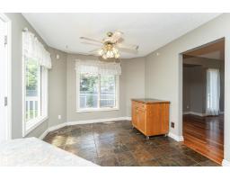 221 Ockenden Pl Nw, Edmonton, AB T6R1K5 Photo 19