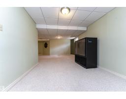 221 Ockenden Pl Nw, Edmonton, AB T6R1K5 Photo 48