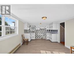 20 Meadow Road thumbnail 13