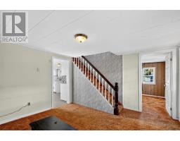 20 Meadow Road thumbnail 18