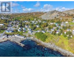 20 Meadow Road thumbnail 32