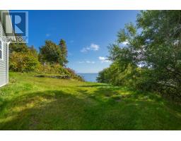 20 Meadow Road thumbnail 7