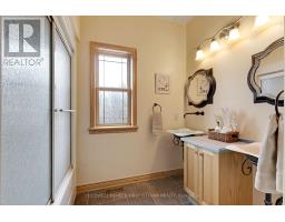 Primary Bedroom - 399 Grady Road E, Rideau Lakes, ON K0G1X0 Photo 24