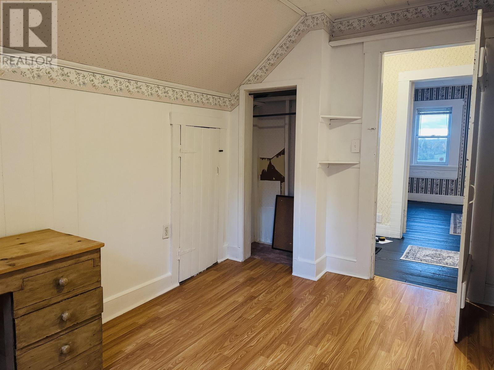 489 Prospect Road - 19