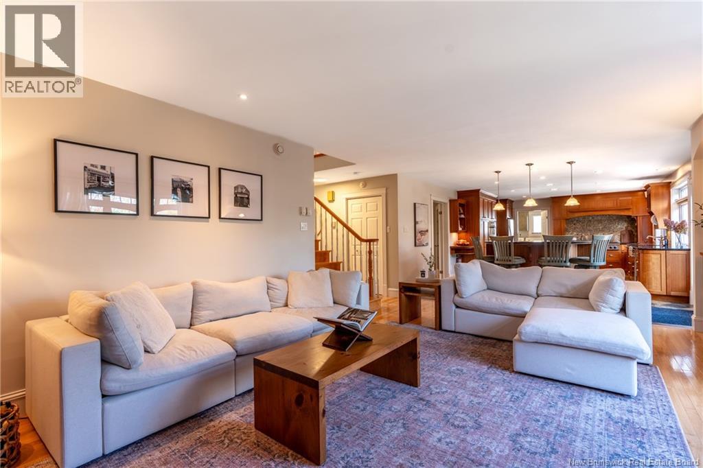215 Kimble Drive - 11