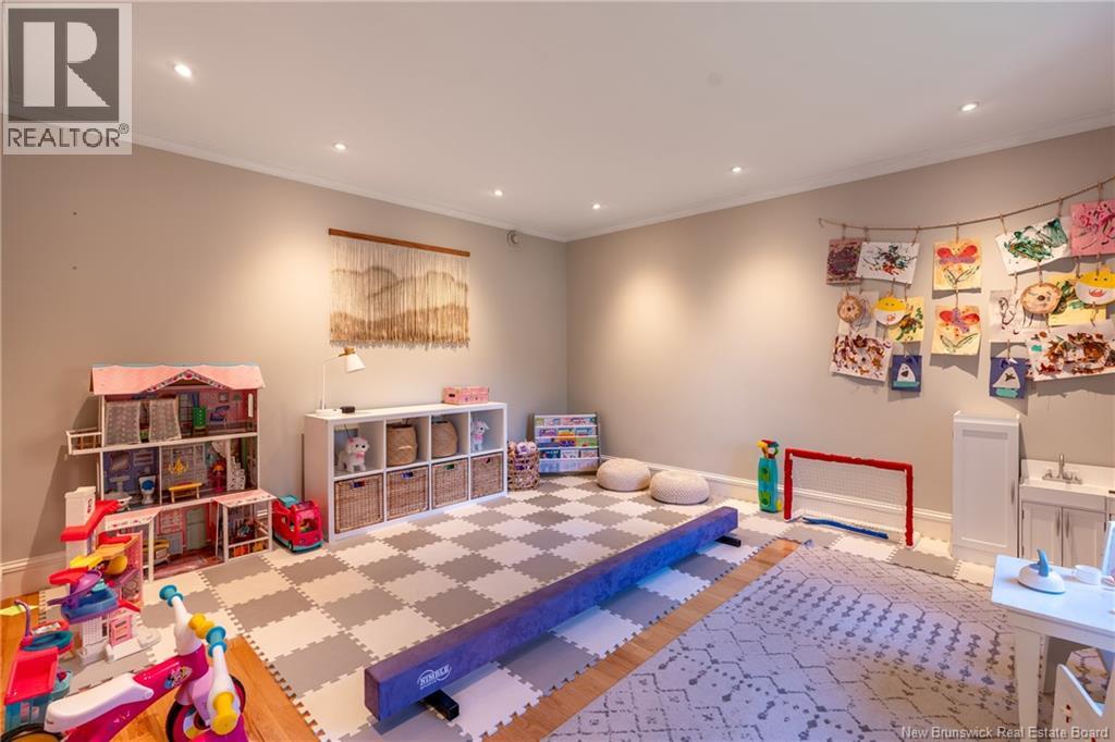 215 Kimble Drive - 19
