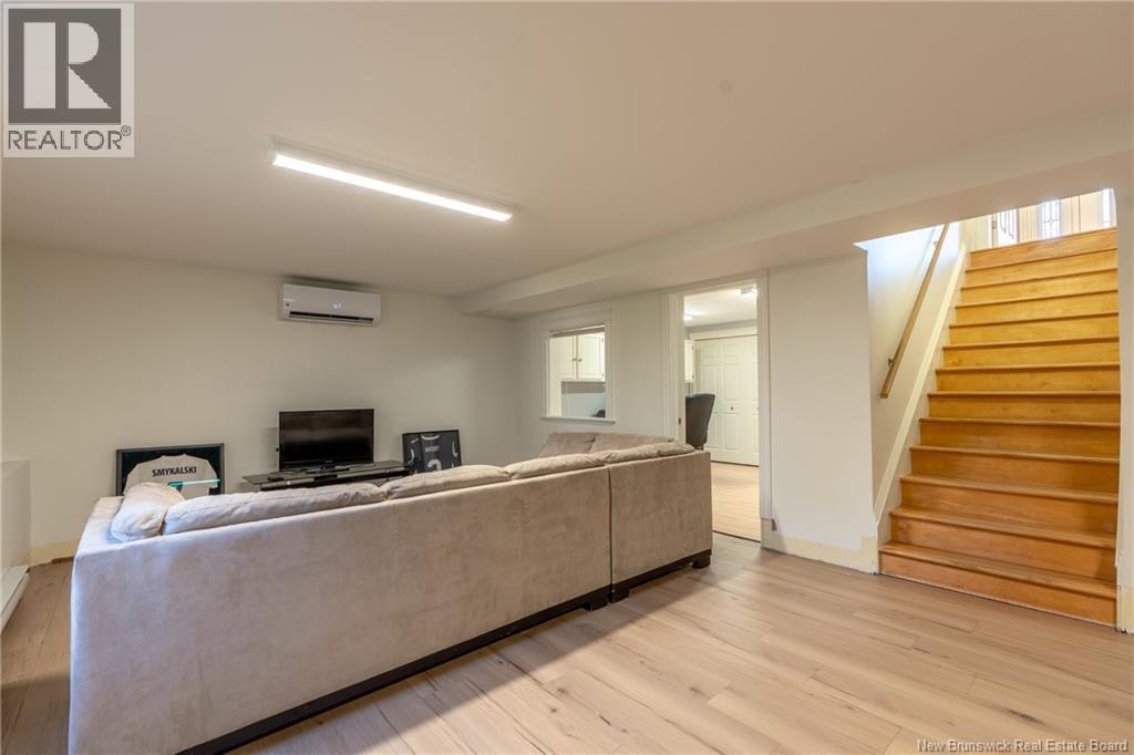 215 Kimble Drive - 38