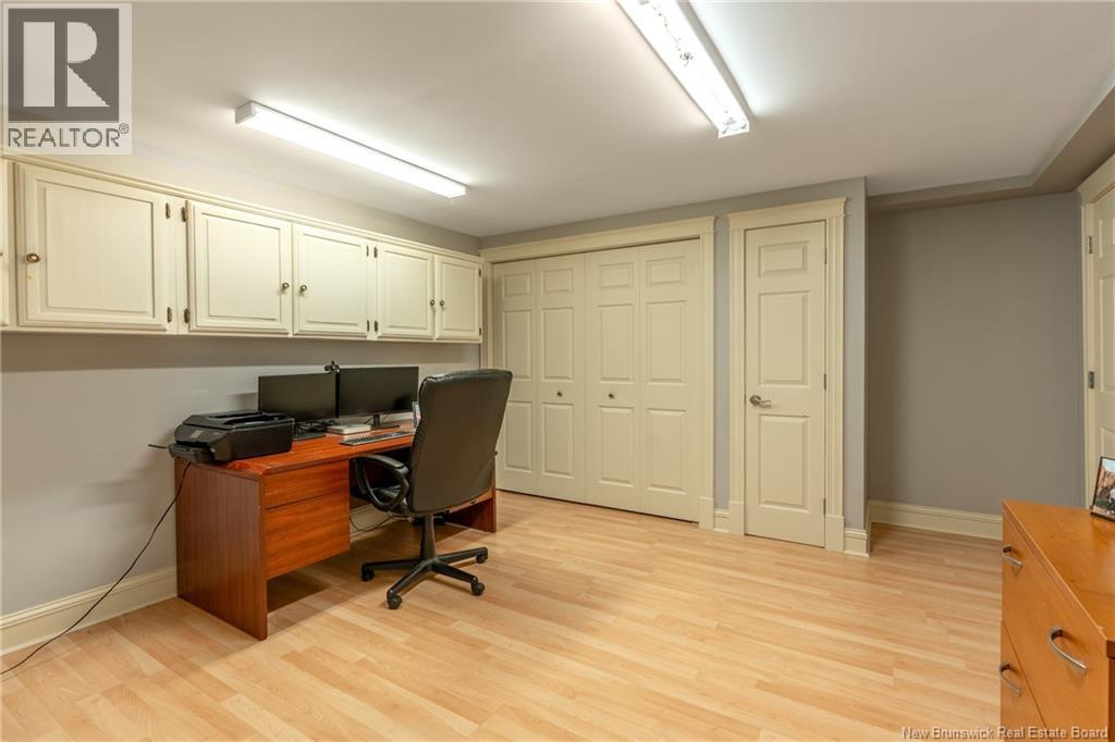 215 Kimble Drive - 39