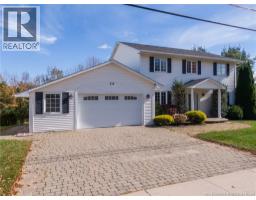 215 Kimble Drive, photo 2