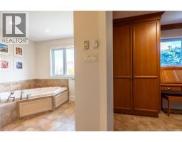 215 Kimble Drive, Fredericton, NB E3B6Y1 Photo 34