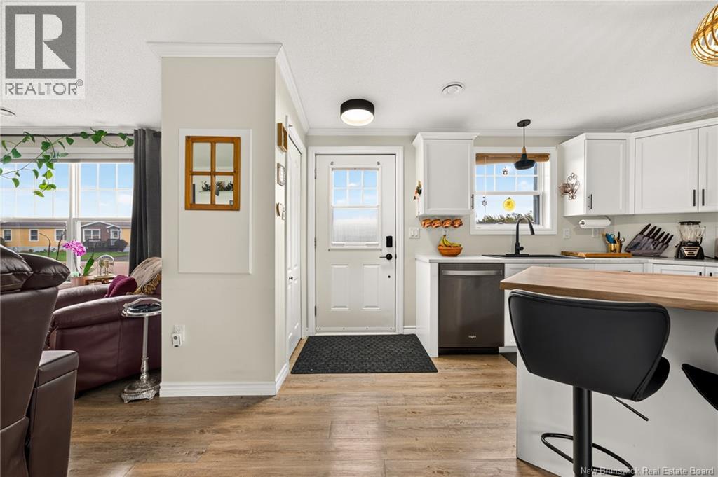 231 Bonaventure Street - 4